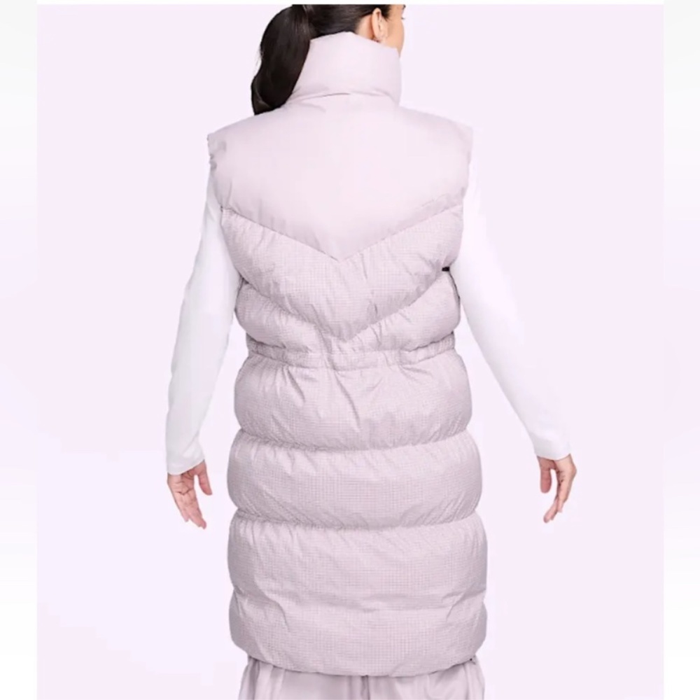 Nike Windpuffer long therma fit puffer vest. NWT. Retail 200 - Picture 2 of 7